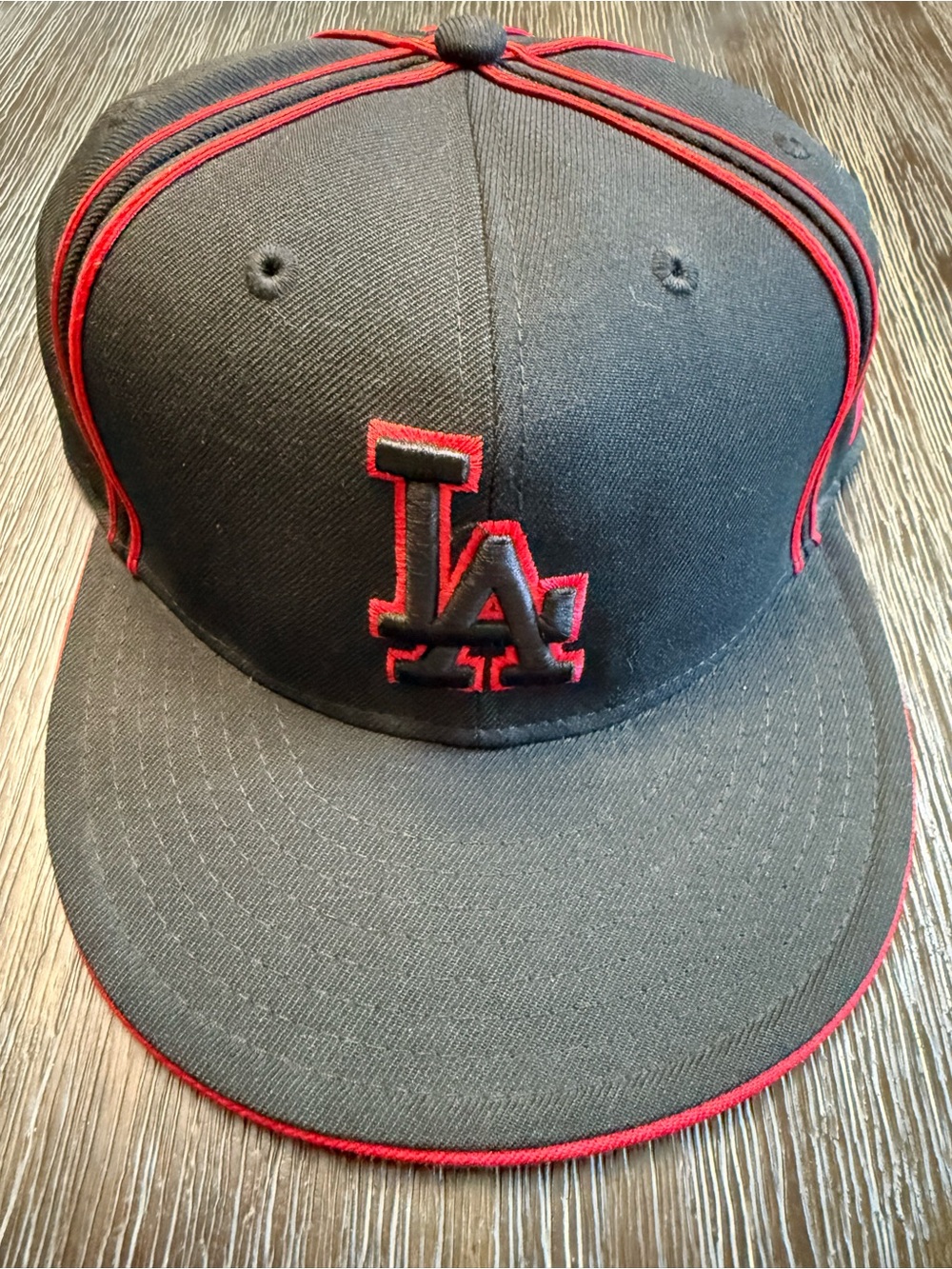 Men’s LA Baseball Cap [ size 7 1/4 ]